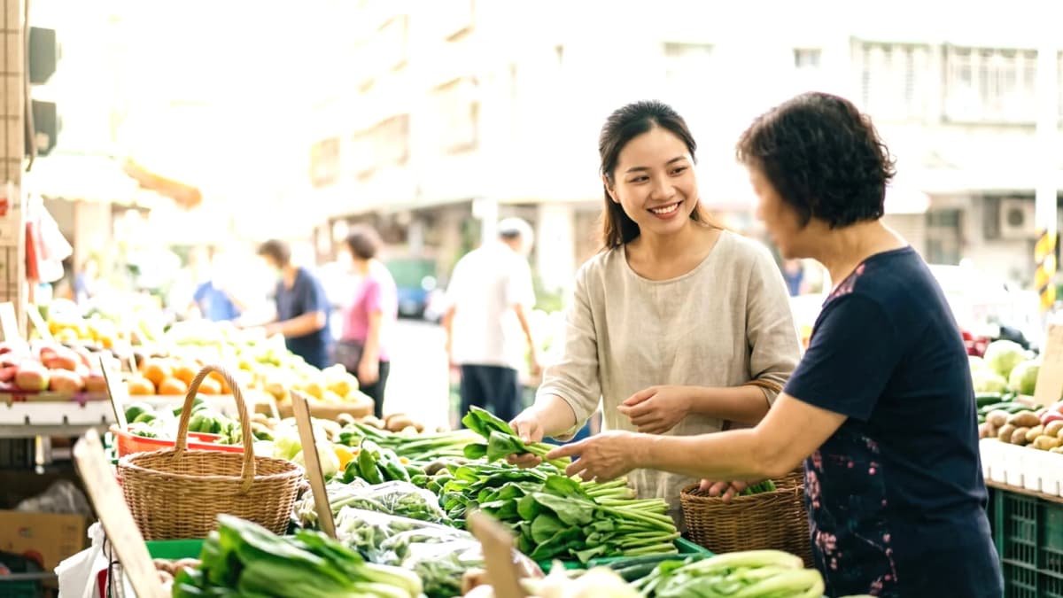 New Taipei: Chính quyền mạnh tay xử lý 'núi rác trời' tại Tân Trang
